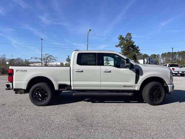 2026 Avalanche Ford Super Duty F-250 SRW Lariat 4X4 Truck