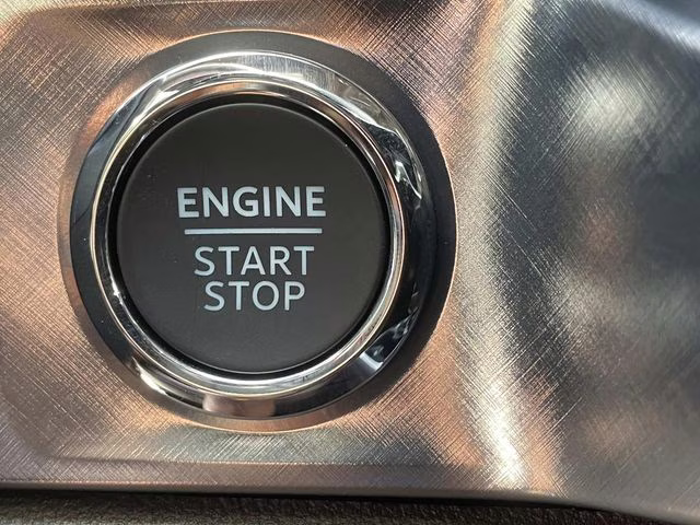 2025 Black Metallic Ford Super Duty F-350 SRW King Ranch 4X4 Truck