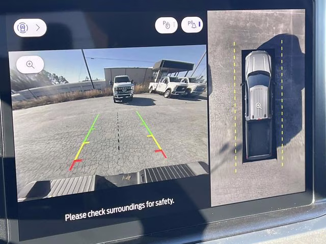 2026 White Metallic Ford Super Duty F-350 DRW Platinum 4X4 Truck