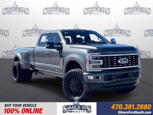 2026 Gray Metallic Ford Super Duty F-350 DRW Platinum 4X4 Truck