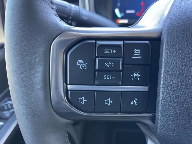 2026 Gray Metallic Ford Super Duty F-350 DRW Platinum 4X4 Truck