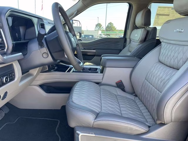 2026 Gray Metallic Ford Super Duty F-350 DRW Platinum 4X4 Truck