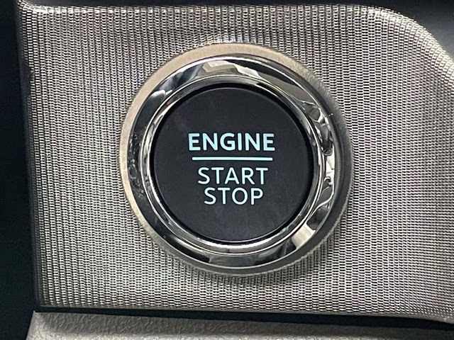 2026 White Metallic Ford Super Duty F-350 DRW Platinum 4X4 Truck