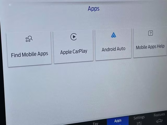 2026 White Metallic Ford Super Duty F-350 DRW Platinum 4X4 Truck