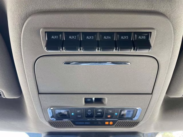 2026 Black Metallic Ford Super Duty F-450 DRW Platinum 4X4 Truck