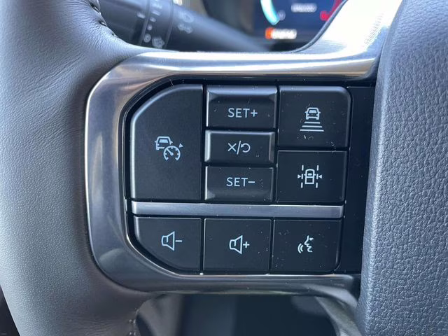 2026 Black Metallic Ford Super Duty F-450 DRW Platinum 4X4 Truck