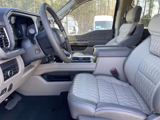 2026 Black Metallic Ford Super Duty F-450 DRW Platinum 4X4 Truck