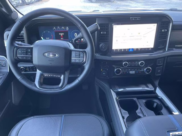 2026 White Metallic Ford Super Duty F-450 DRW Platinum 4X4 Truck