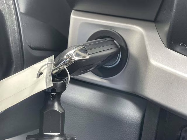 2026 Oxford White Ford Super Duty F-450 DRW XL 4X4 Truck