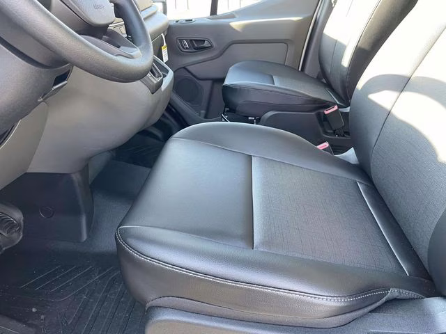 2026 Oxford White Ford Transit Cargo Van Base RWD Van