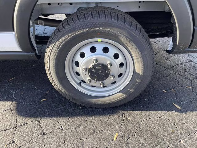 2026 Oxford White Ford Transit Cargo Van Base RWD Van