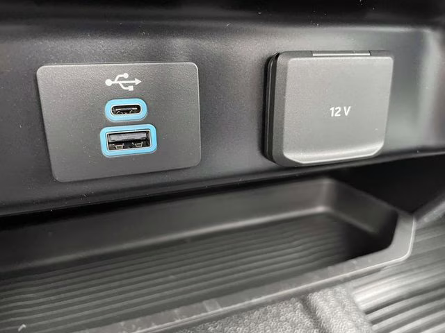 2026 Oxford White Ford Super Duty F-250 SRW XL RWD Truck