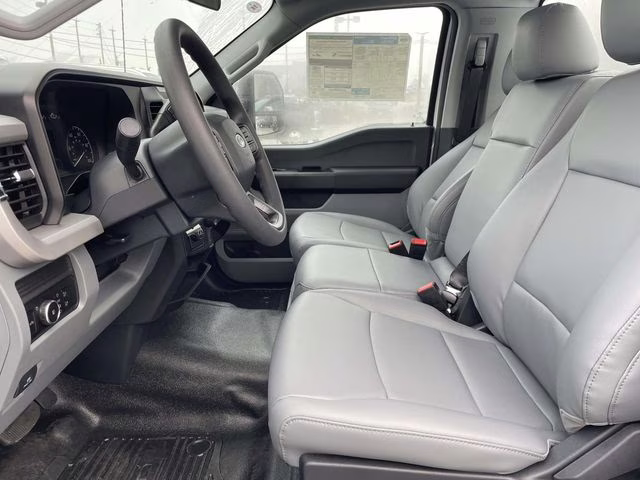 2026 Oxford White Ford Super Duty F-250 SRW XL RWD Truck