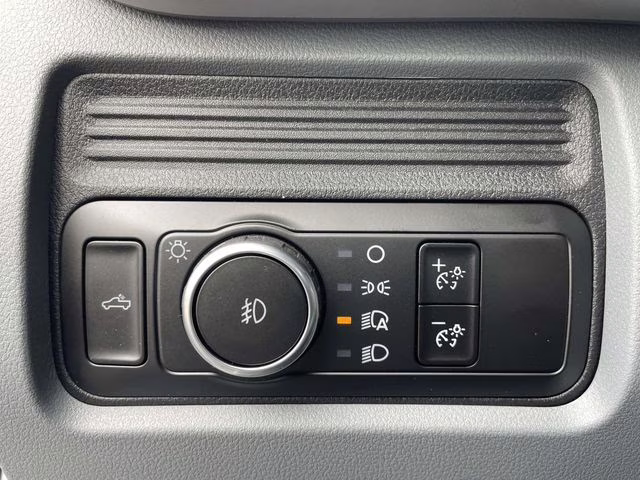 2026 Oxford White Ford Super Duty F-250 SRW XL RWD Truck