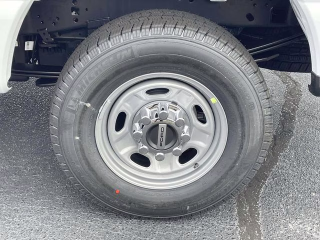 2026 Oxford White Ford Super Duty F-250 SRW XL RWD Truck