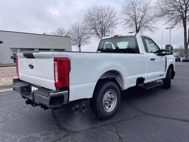 2026 Oxford White Ford Super Duty F-250 SRW XL RWD Truck