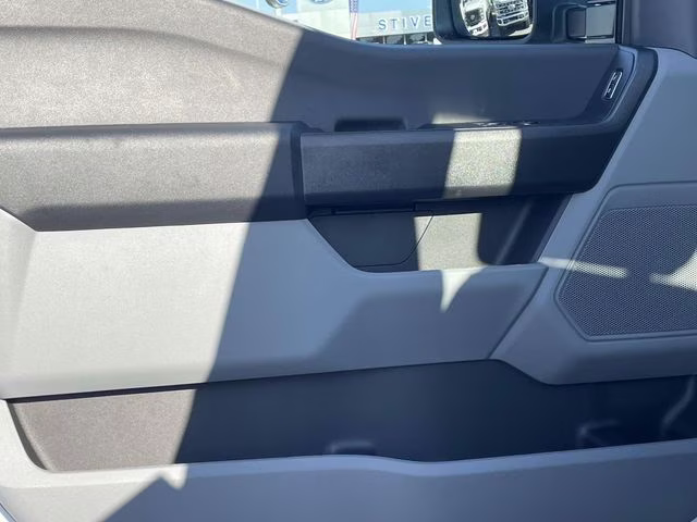 2026 Oxford White Ford Super Duty F-250 SRW XL 4X4 Truck