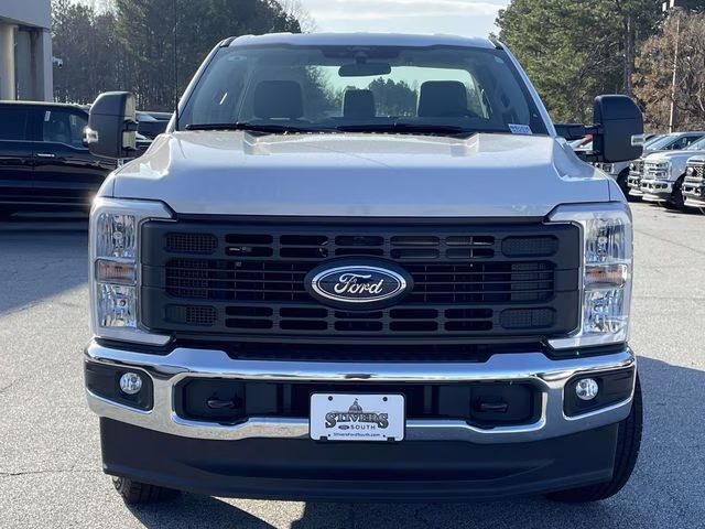 2026 Oxford White Ford Super Duty F-250 SRW XL 4X4 Truck