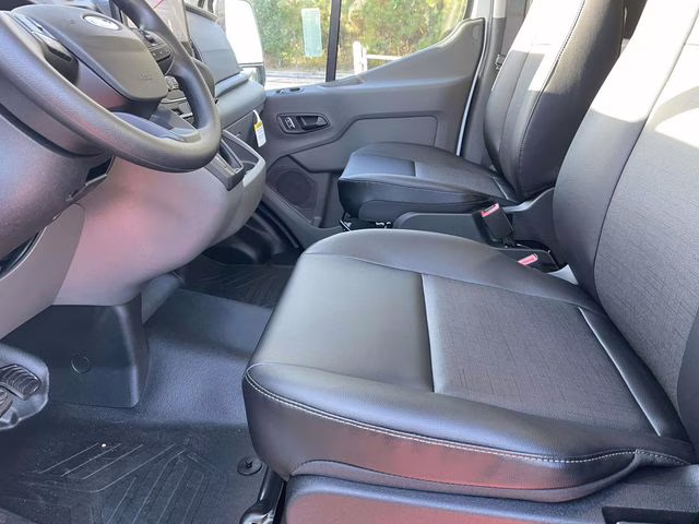2026 Oxford White Ford Transit Cargo Van Base RWD Van