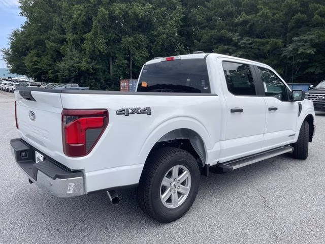 2025 Oxford White Ford F-150 XL 4X4 Truck