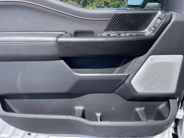 2025 White Metallic Ford F-150 Raptor 4X4 Truck