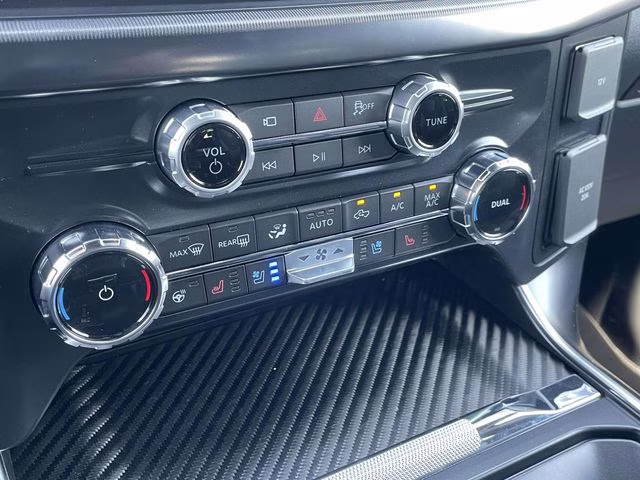 2025 White Metallic Ford F-150 Raptor 4X4 Truck