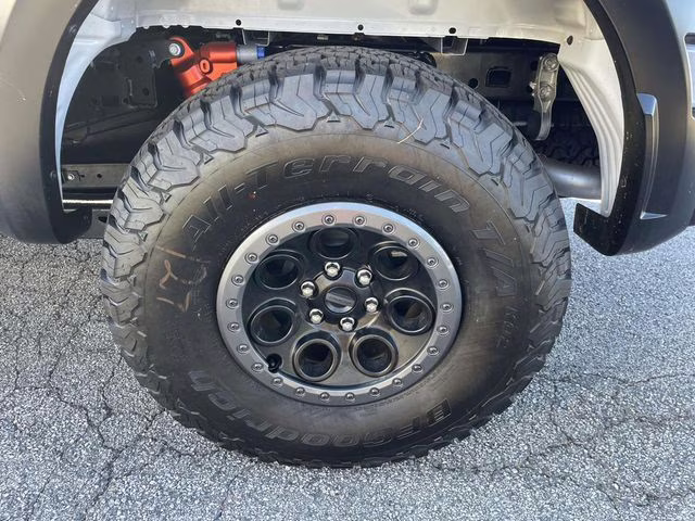 2025 Oxford White Ford F-150 Raptor 4X4 Truck