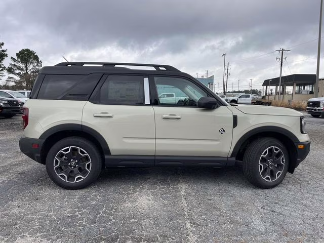 2025 Desert Sand Ford Bronco Sport Outer Banks 4X4 SUV