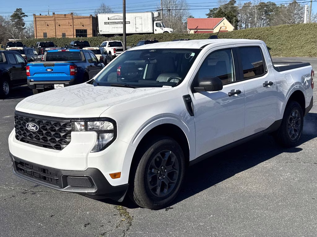2026 Oxford White Ford Maverick XLT AWD Truck
