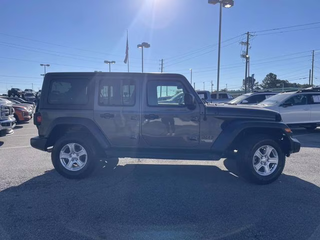 2019 Granite Crystal Metallic Clearcoat Jeep Wrangler Unlimited Sport S 4X4 SUV