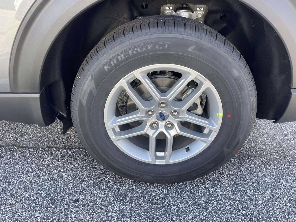 2026 Gray Metallic Ford Explorer Active RWD SUV