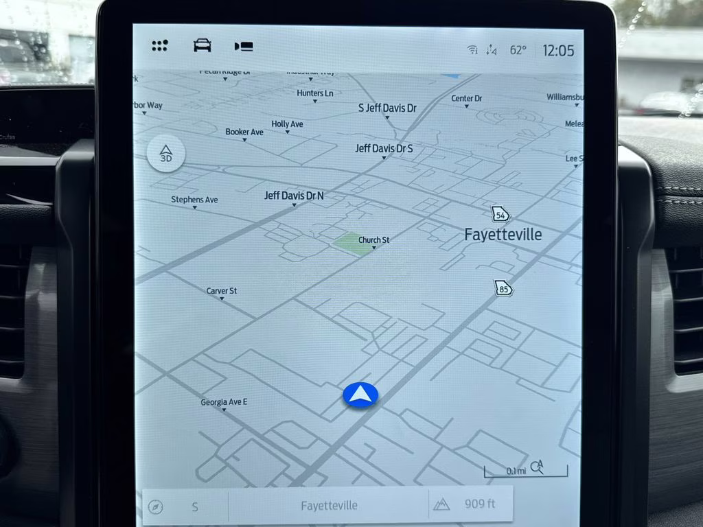 2025 Black Metallic Ford F-150 Lightning Flash AWD Truck