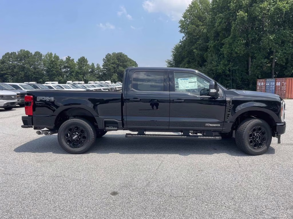 2025 Black Metallic Ford Super Duty F-350 SRW Lariat 4X4 Truck