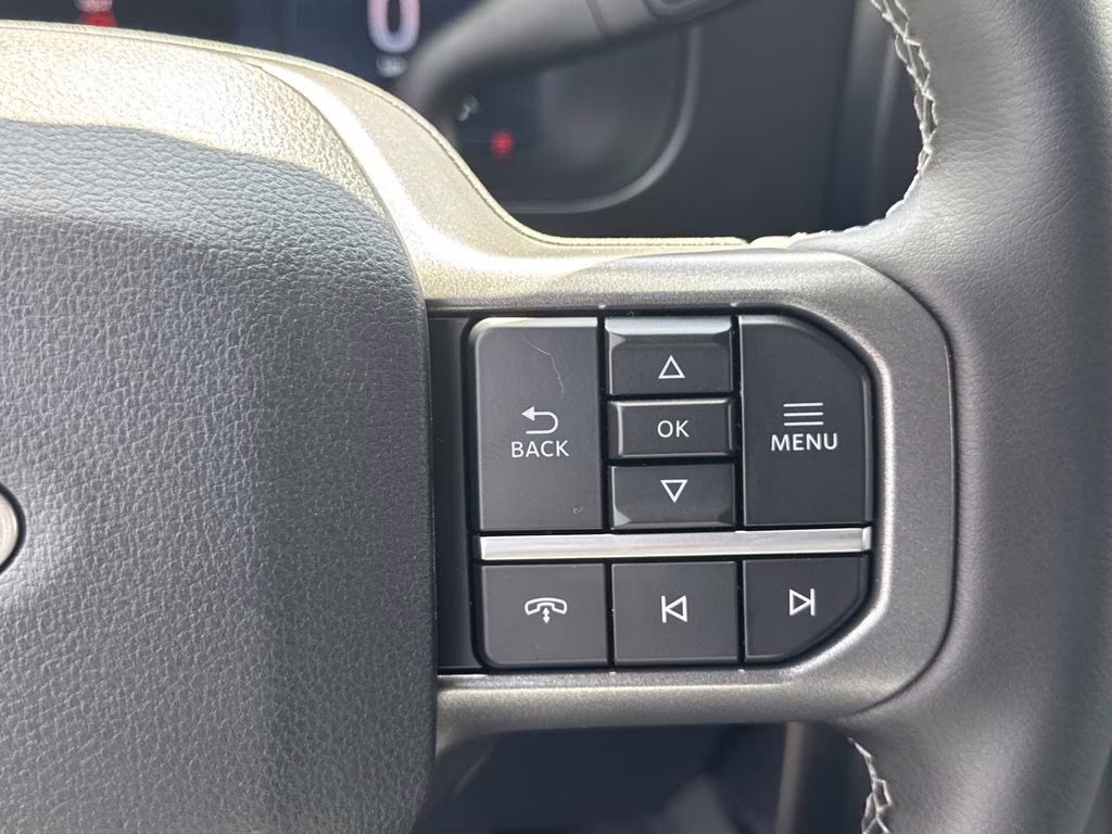 2026 Gray Metallic Ford Super Duty F-350 SRW Lariat 4X4 Truck