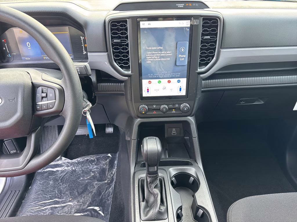 2025 Oxford White Ford Ranger XL RWD Truck