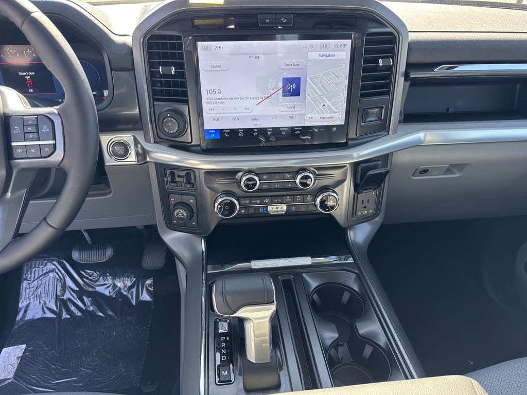 2025 Black Metallic Ford F-150 Lariat 4X4 Truck