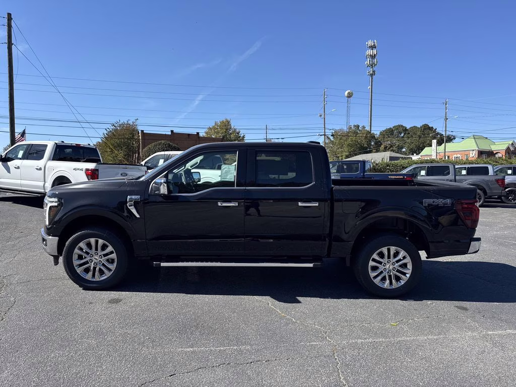2025 Black Metallic Ford F-150 Lariat 4X4 Truck