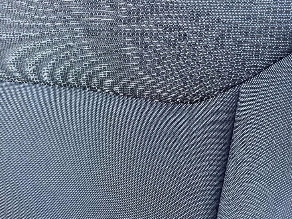 2025 Oxford White Ford Maverick XL FWD Truck