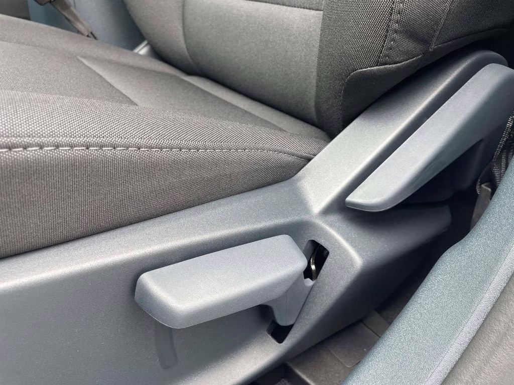 2025 Oxford White Ford Maverick XL FWD Truck