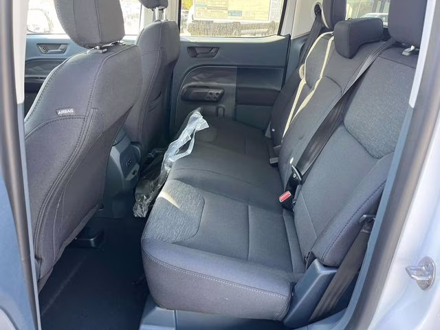 2025 Oxford White Ford Maverick XL FWD Truck