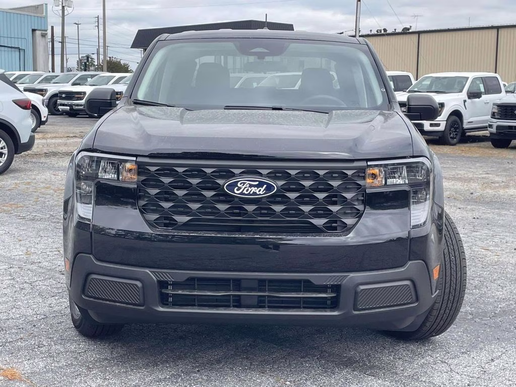 2025 Shadow Black Ford Maverick XL FWD Truck