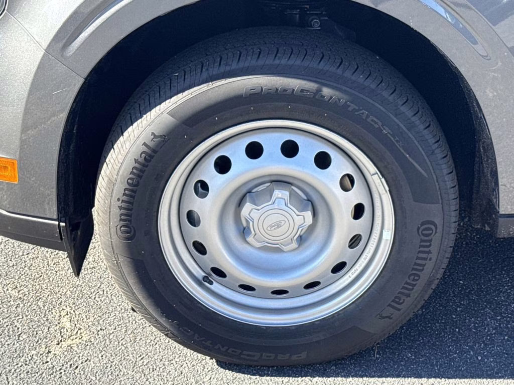 2025 Gray Metallic Ford Maverick XL AWD Truck