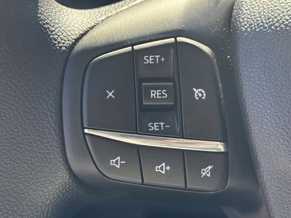 2025 Gray Metallic Ford Maverick XL AWD Truck