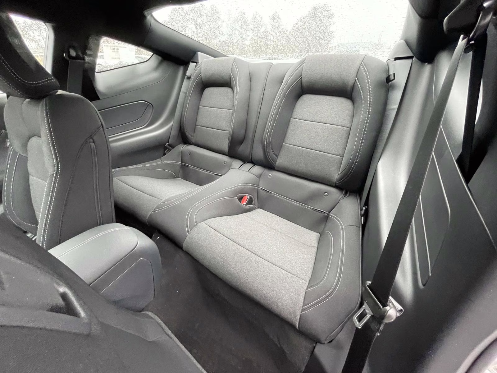 2026 Oxford White Ford Mustang EcoBoost RWD Coupe