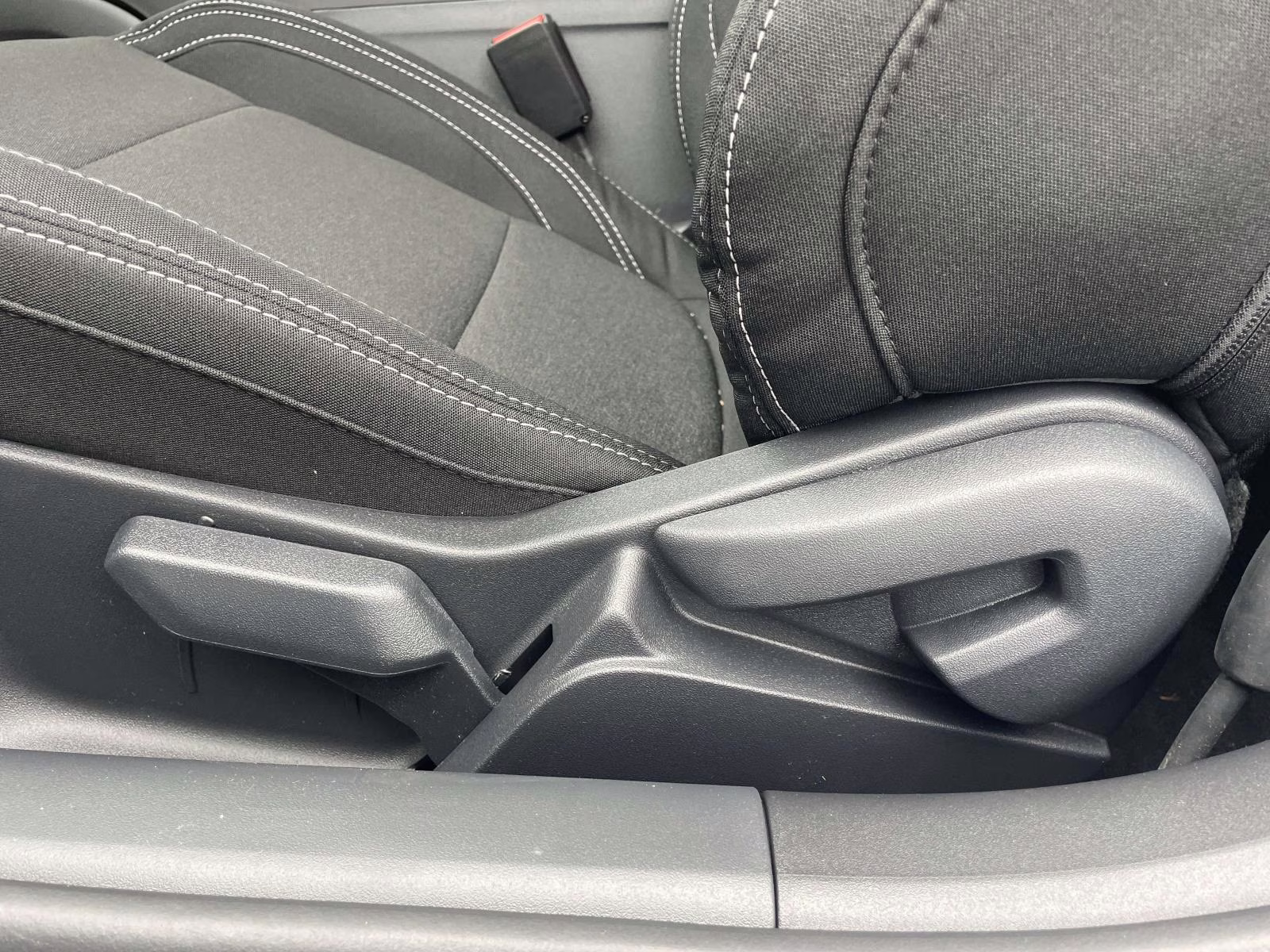 2026 Oxford White Ford Mustang EcoBoost RWD Coupe