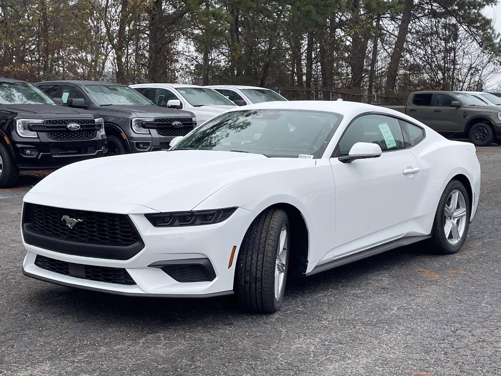 2026 Oxford White Ford Mustang EcoBoost RWD Coupe