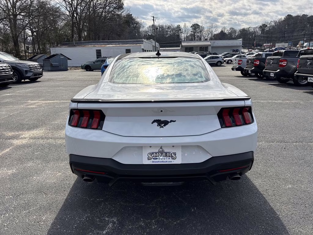 2026 Oxford White Ford Mustang EcoBoost RWD Coupe