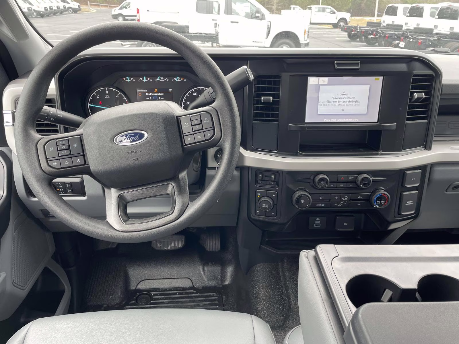 2026 Oxford White Ford Super Duty F-350 SRW XL 4X4 Chassis