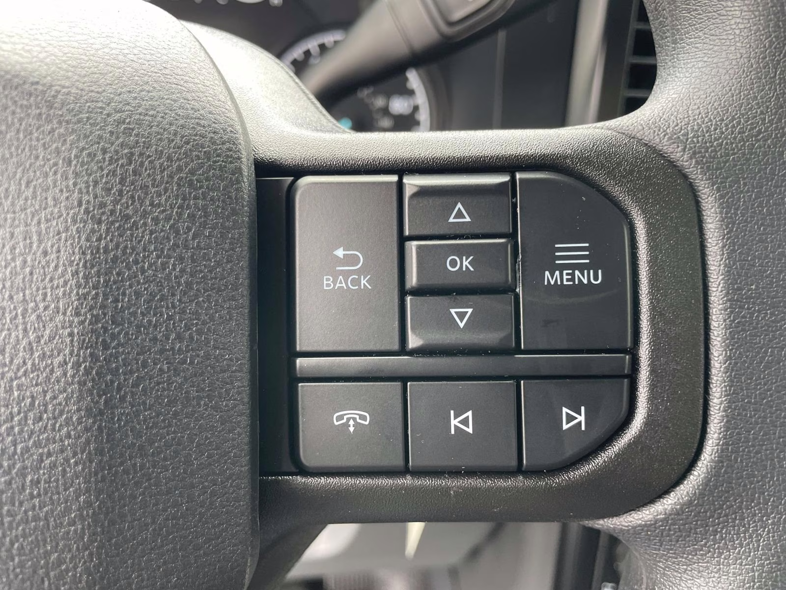 2026 Oxford White Ford Super Duty F-350 SRW XL 4X4 Chassis