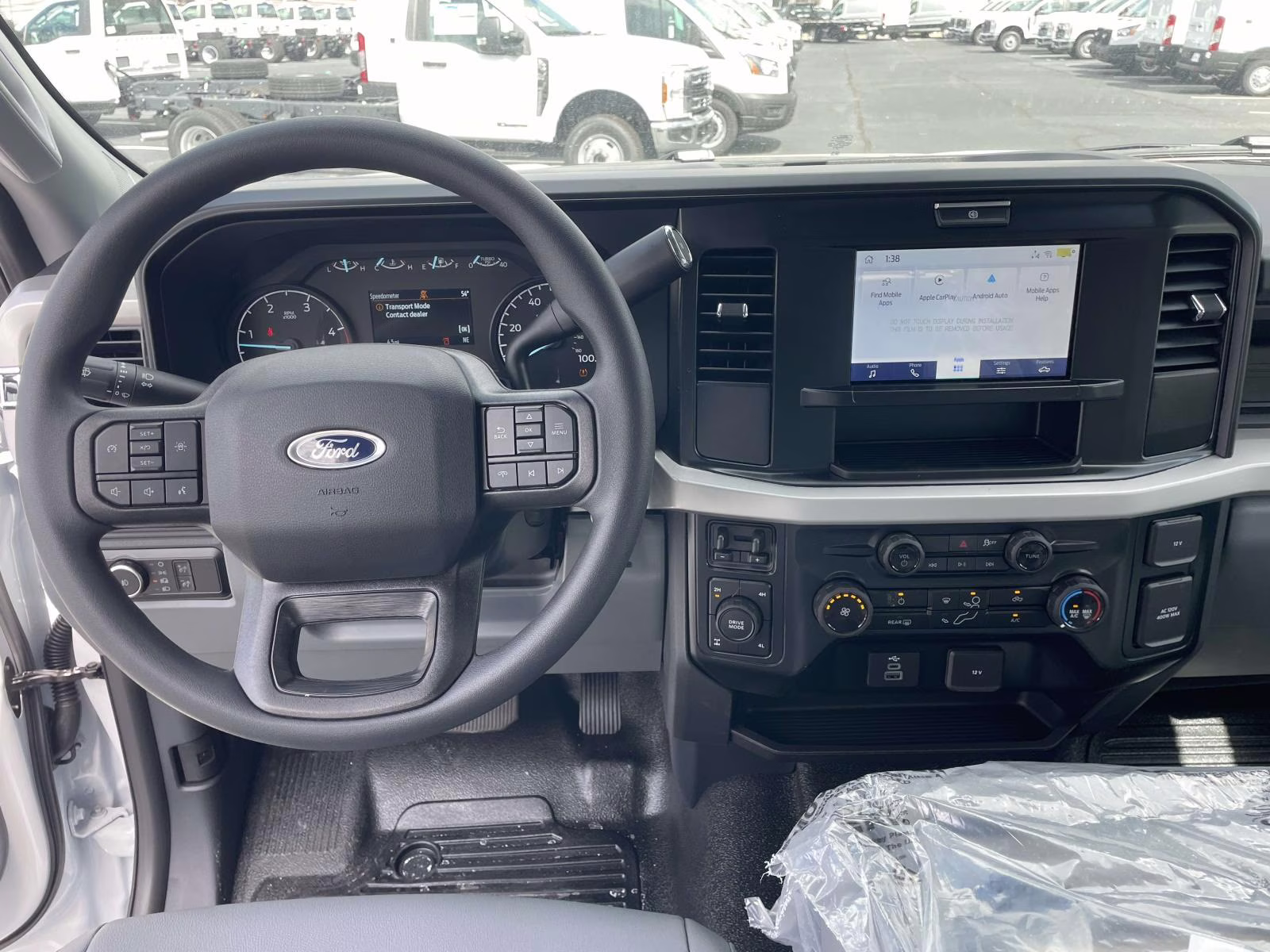 2026 Oxford White Ford Super Duty F-350 SRW XL 4X4 Chassis